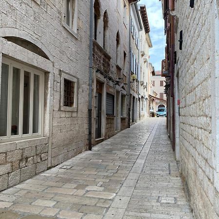 Cardo Apartments Porec Exterior photo