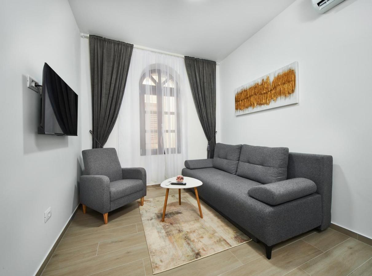 Cardo Apartments Porec Exterior photo